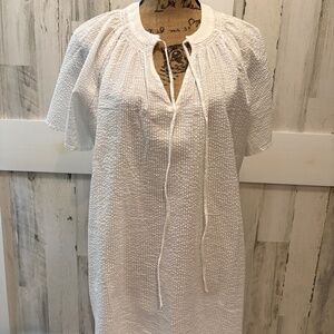 LANE BRYANT TOP 14-16W WHITE    NWT